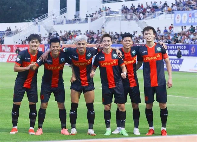 Đá gà trực tuyến 7789bet